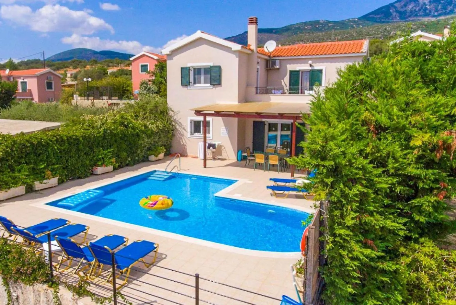 Villa Thalia Sofia Mousata 0*,  Greece