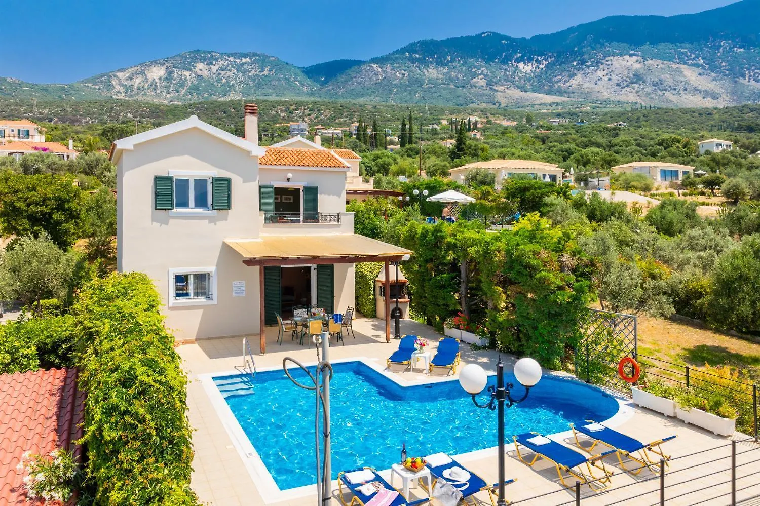 Villa Thalia Sofia Μουσάτα